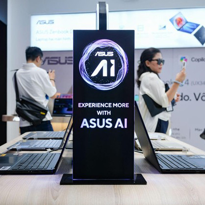 Laptop AI nào của ASUS có pin lâu nhất?
