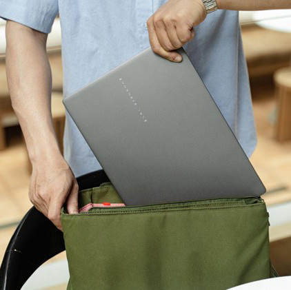 Laptop mỏng nhẹ có đủ mạnh để chơi game không?