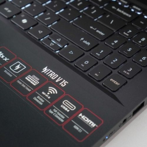 Laptop gaming phổ thông cân bằng giữa gaming, sáng tạo nội dung và AI PC
