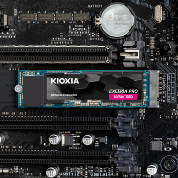 Ổ cứng SSD Kioxia Exceria Pro 1TB M.2 2280 NVMe PCIe Gen 4x4 (LSE10Z001TG8)